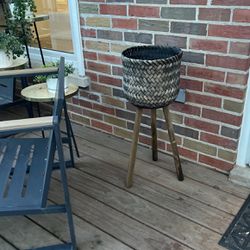 Wicker Plant Stand Pot Garden Patio Decor 