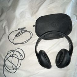 Beats Studio Pro Bluetooth Wireless Headphones