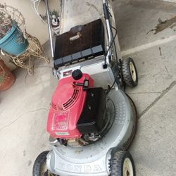 Honda Lawnmower 