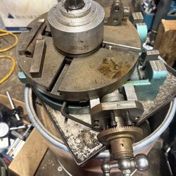 Lots Of Machinist Tools And Accessories For Mills And Lathes