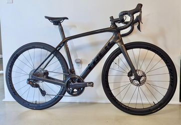 2022 Trek Domane SL7 Di2 54cm