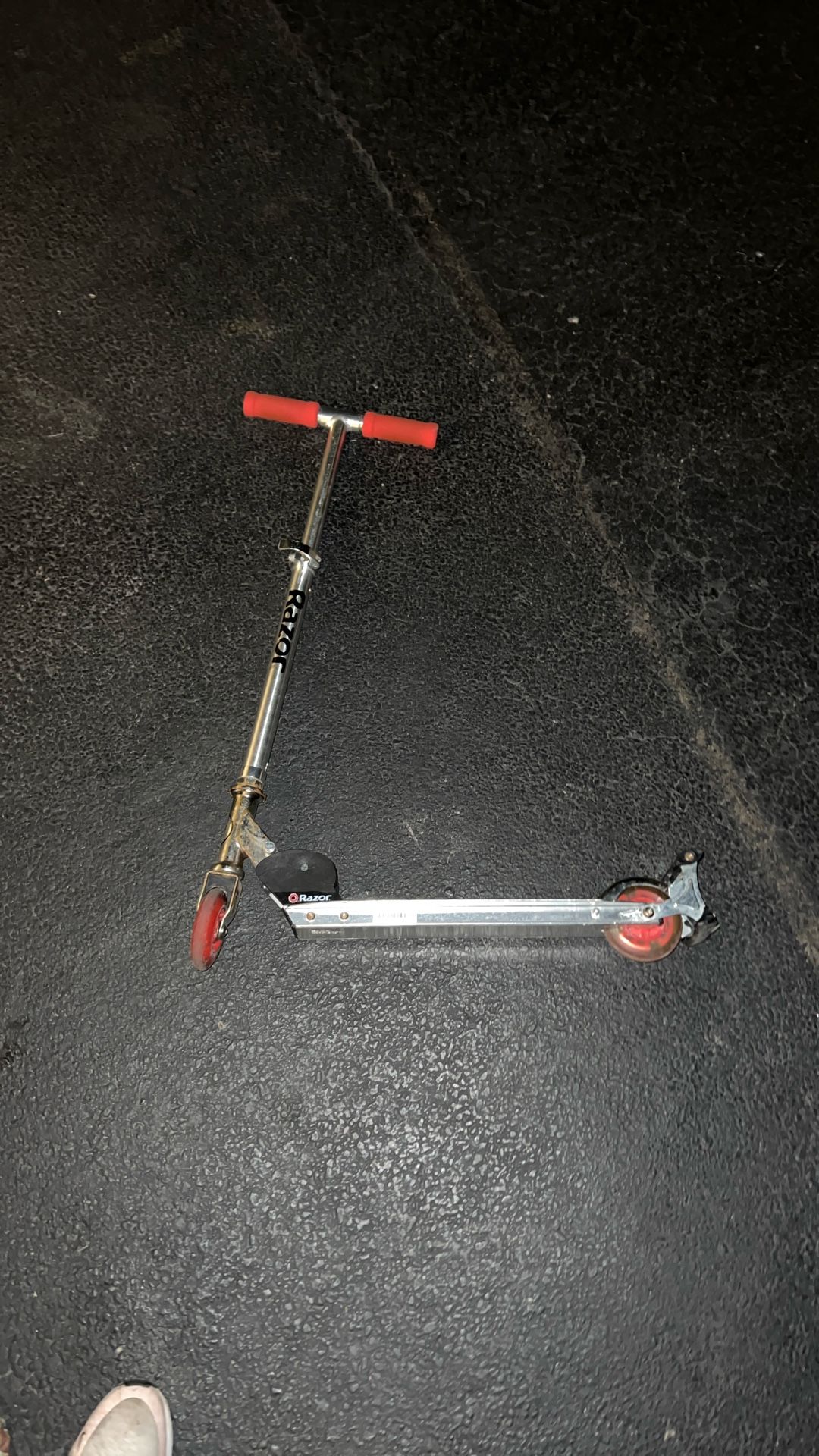 Scooter For Sale!! Target Razor, Kids Scooter