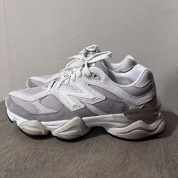 New Balance 9060 Beige/grey W7.5/M6