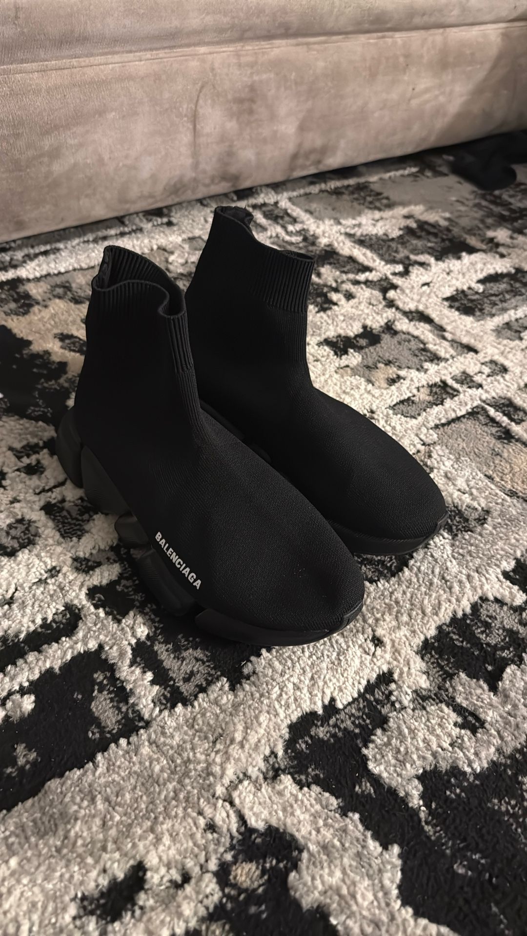 balenciaga speed 2.0  