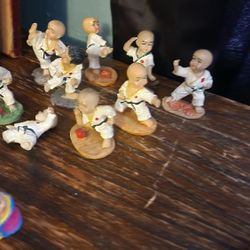 Sholine Monk Korate Figurines 