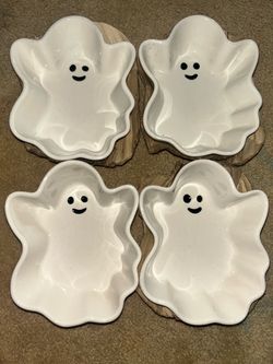 Ceramic ghost bowls