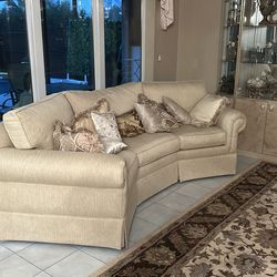 Living room ,dining table /6 chairs large inside trees