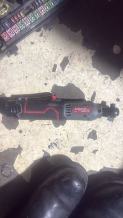 Hyper tough with dead battery