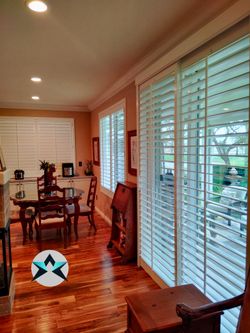 Interior Wood Shutters- Custom, Plantation, Professional Installation, Licensed Company, Window Treatments & Coverings, Persianas De Madera, Espanol