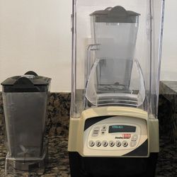 Commercial VitaMix professional blender. Vita Mix