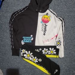Outfit Size 7/8