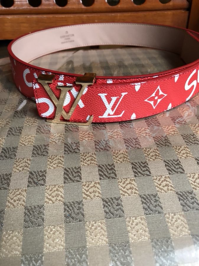 Supreme x Louis Vuitton belt