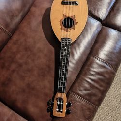 Ukulele