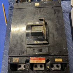 600amp GE Breaker