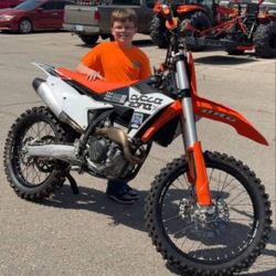 2023 KTM 250 SX-F RACE BIKE