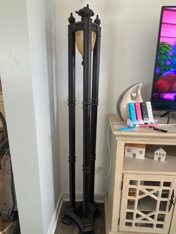 Floor lamp