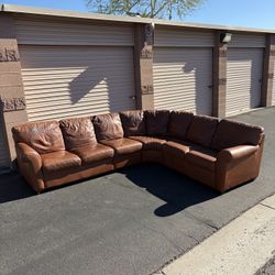 Leather Sectional Couch 