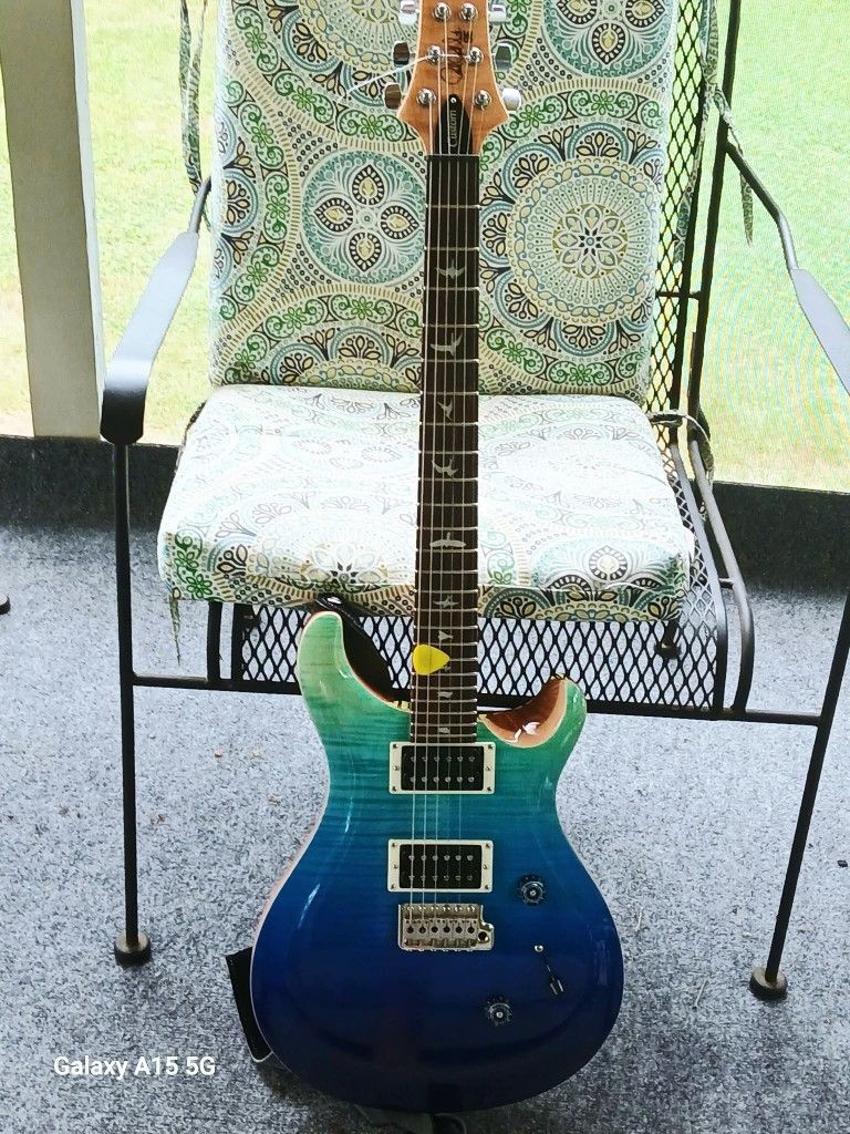 PRS se24 Custom Guitar 