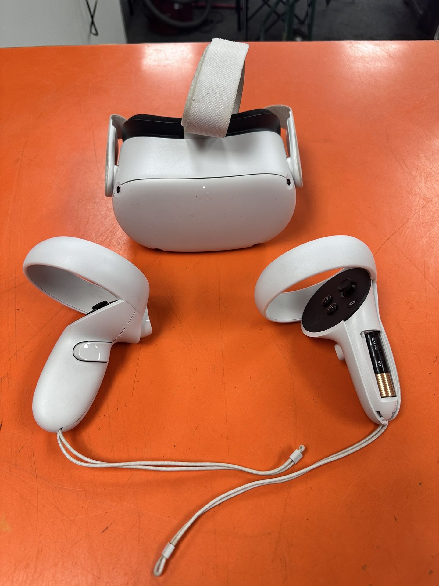 Meta Quest 2 VR Headset