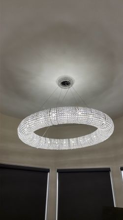 Halo chandelier