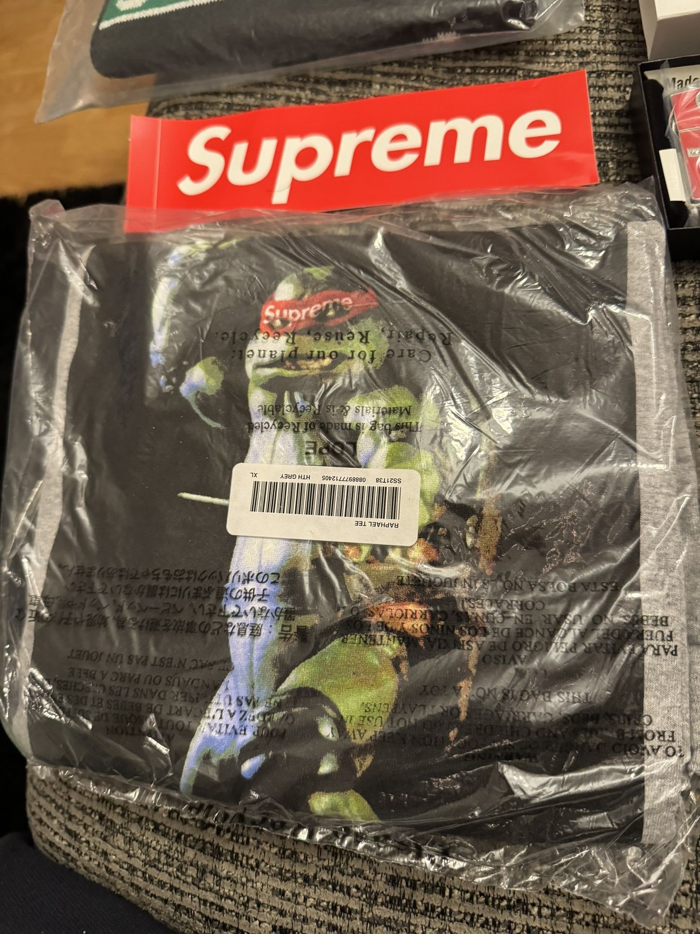 New Supreme TMNT Raphael Grey T-Shirt XL $130