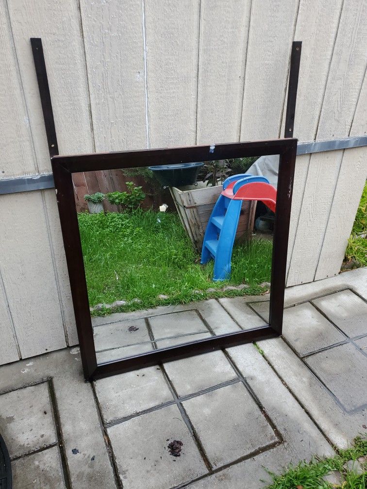 Dresser Miror Free Gratis