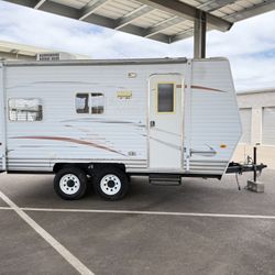 2007 Coachmen Travel Trailer 