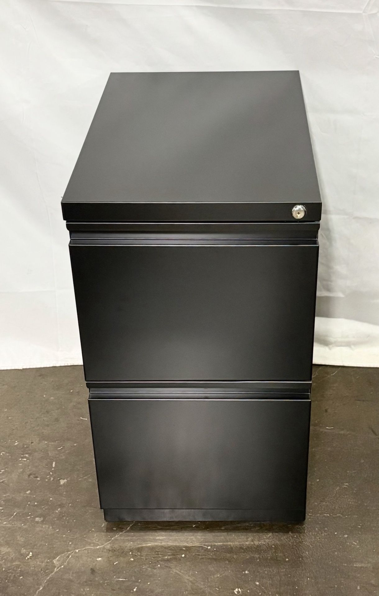File Cabinet with key