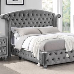 Grey Velvet Bed Crystal Tufted Nailhead Trim Accent Brand New In Box Firm Price Queen $480 EKing & Cal king $560