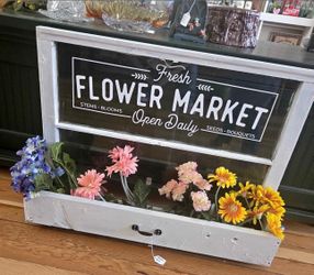 Planter/Wall Decor