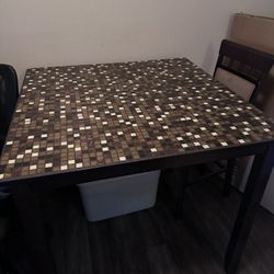 Kitchen Table 