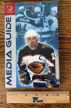 Atlanta Thrashers 2001-02 Media Guide Season 3 Paperback Hockey
