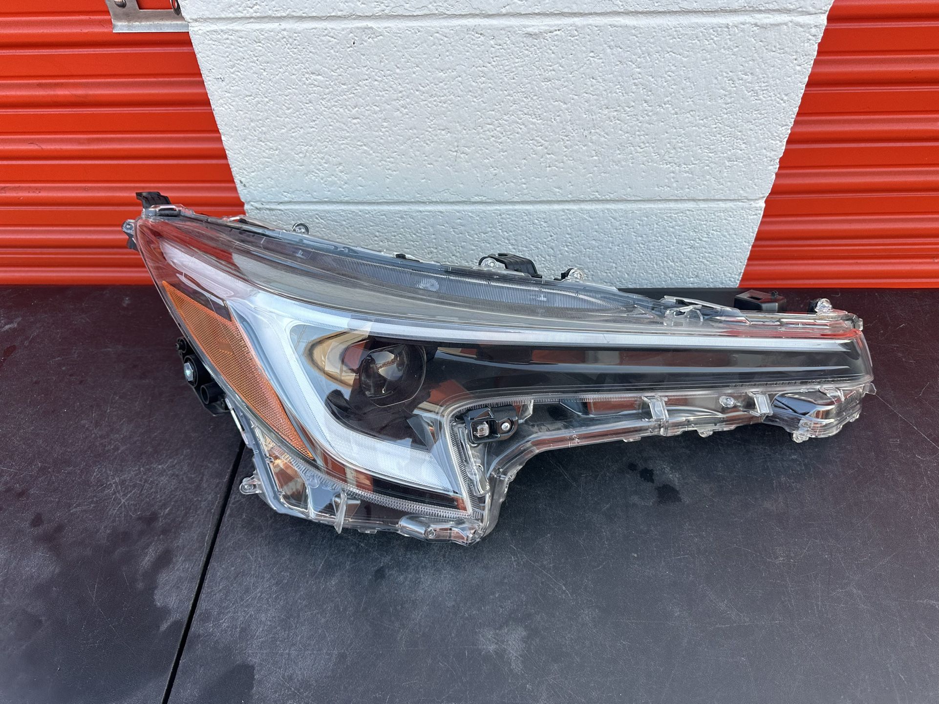 2023 -2024 -2025 Toyota Corolla Headlight RIGHT PASSENGER Side Full LED OEM