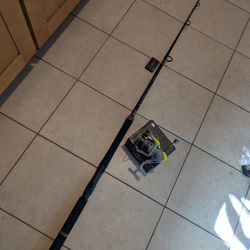 New Mustad 6' spinning rod and Handing 4k Spinning reel combo