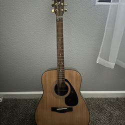 OBO YAMAHA ACOUSTIC GUITAR