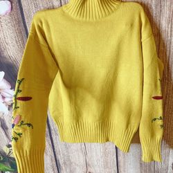 Designer Sweater/ Yellow Colors/ Vintage Clothing