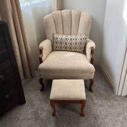 Vintage Cream Colored Seat with foot stool