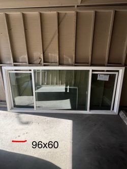 Double slider window