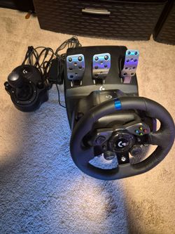 Logitech G923 TrueForce Steering Wheel + 6 Speed Shifter