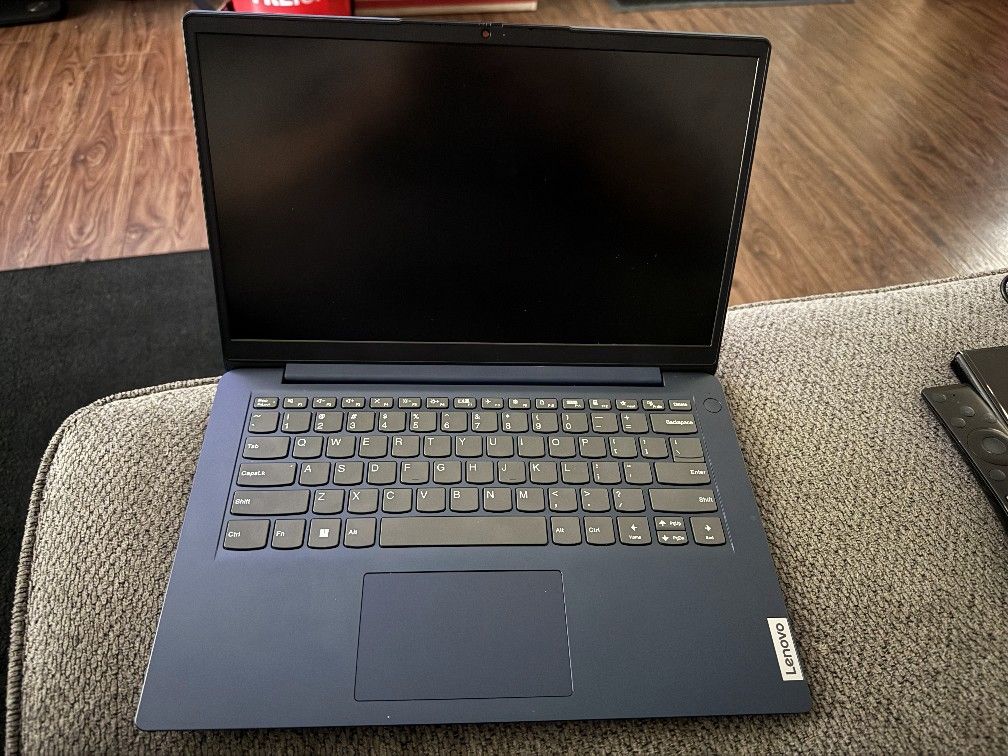 Lenova Laptop With Built In Webcam