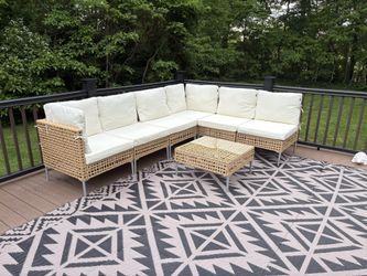 New Outdoor Sectional and Table