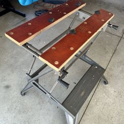 Black & Decker Folding Work Bench