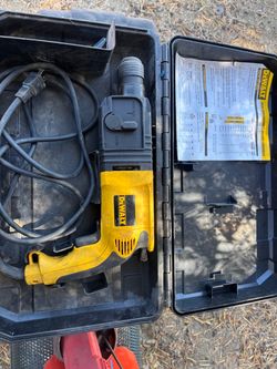 DeWALT