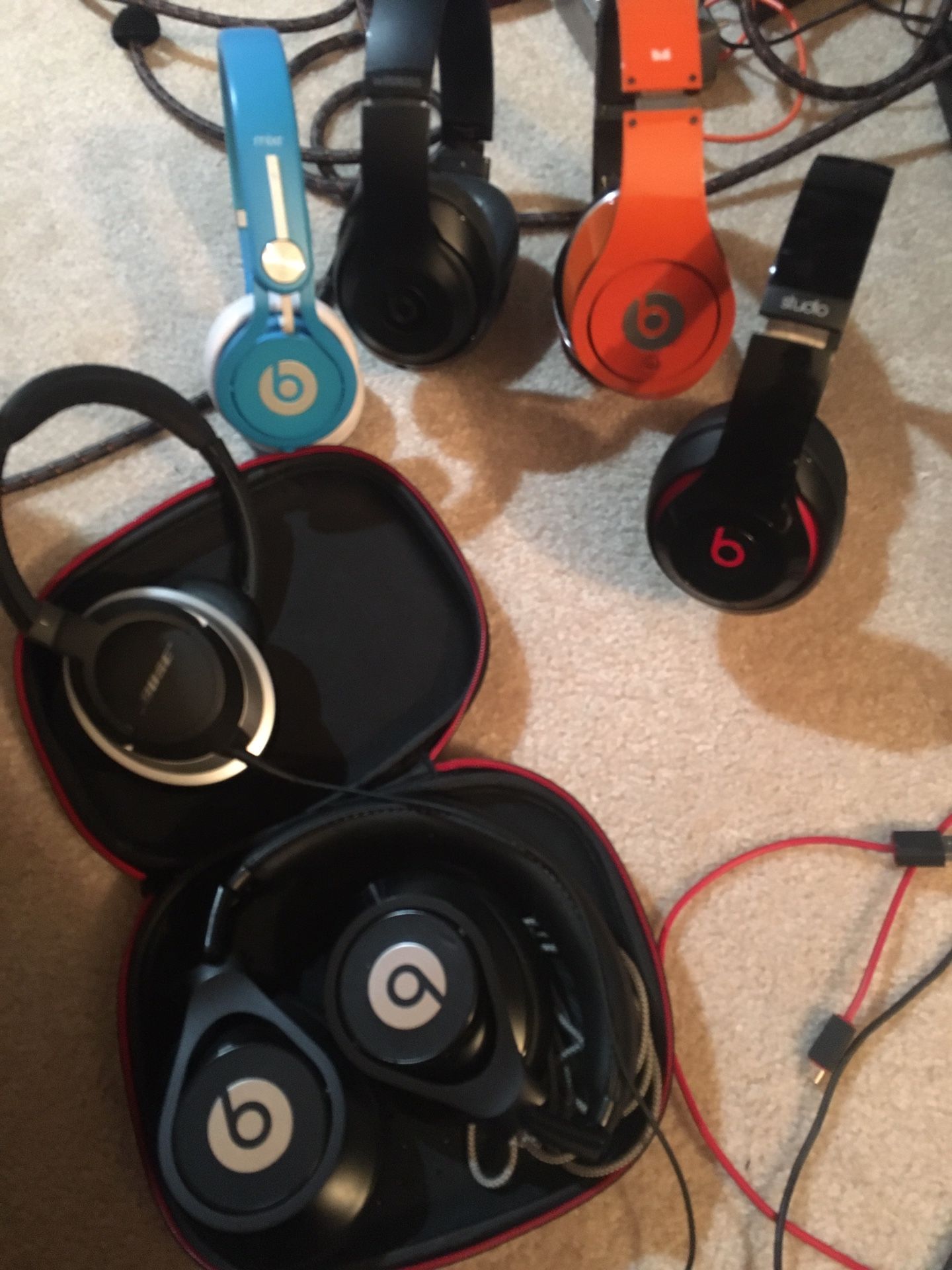 5 Pairs of Beats headphones