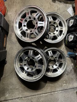 Ford Wheels