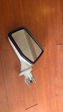 Chevy Silverado 2023 left side mirror