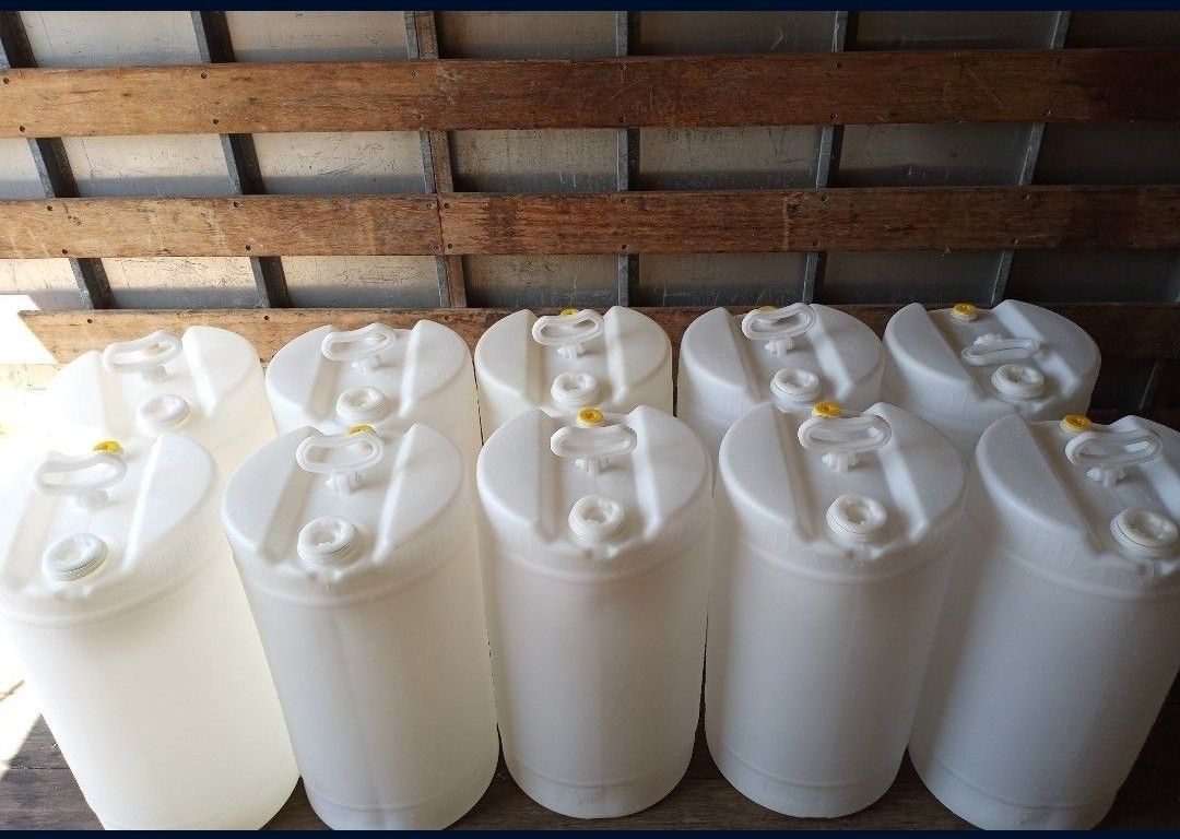 15 Gal Close Head Natural Plastic Barrel  Water Storage  Barrels  Gray Water Waste Motor Oils Liquids Tents Recycling  Gas Containers Diesel Fuel Can 