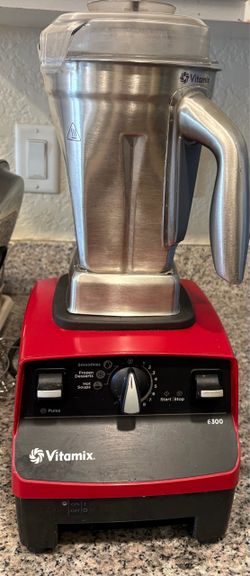 Vitamix 6300 with STEEL Jar – For Hot Soup, Smoothies and frozen desserts