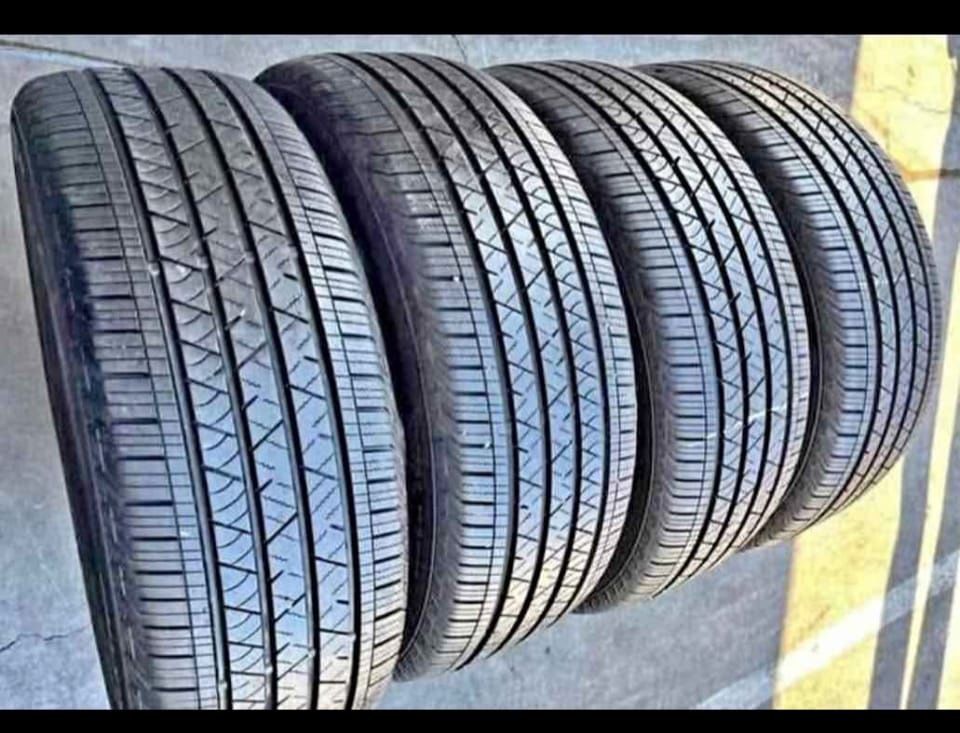 235 60 18 Continental Tires Con 80% De Vida Las 4🛻🚘