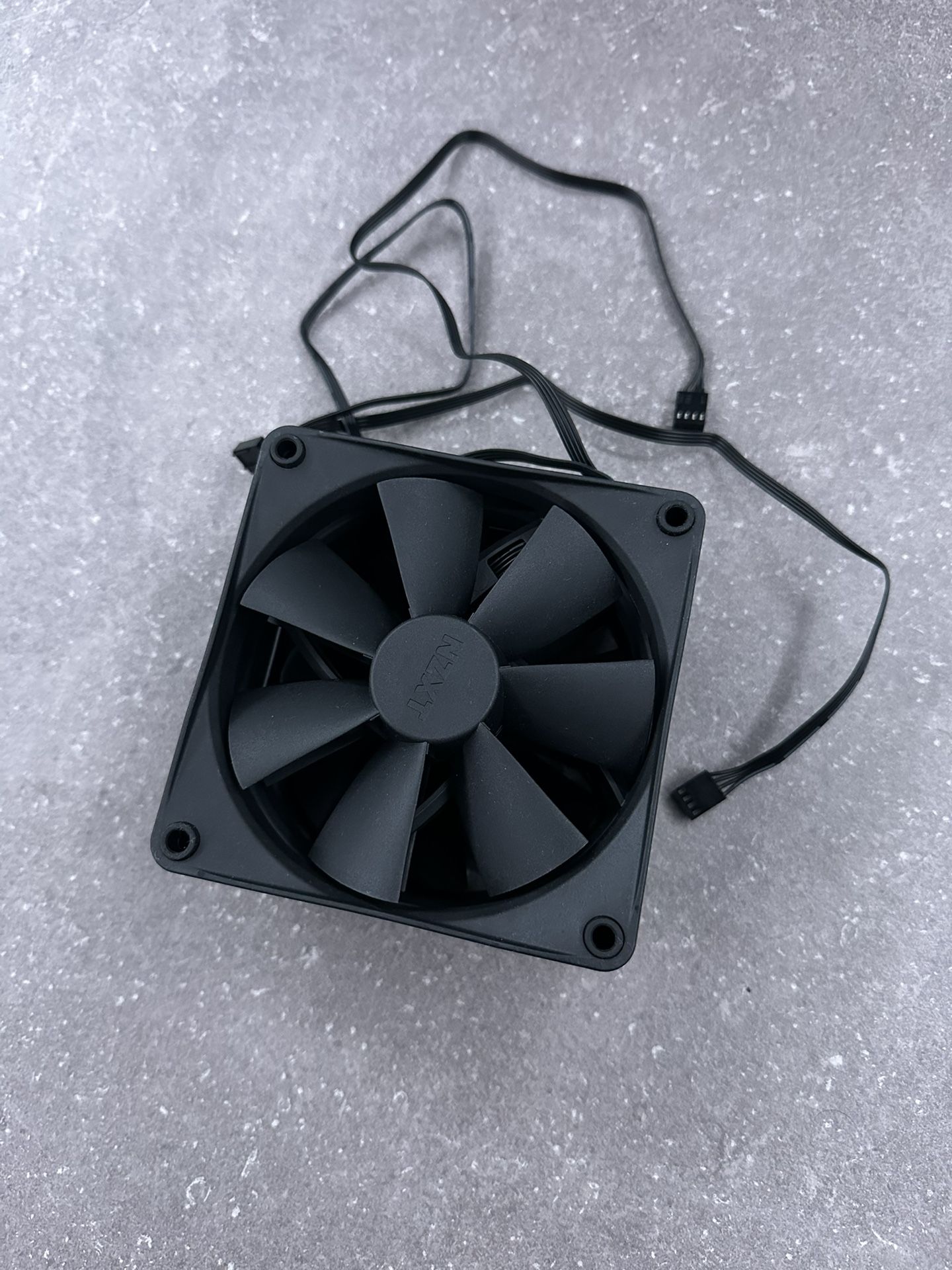 3 Nzxt 120mm Fans Black